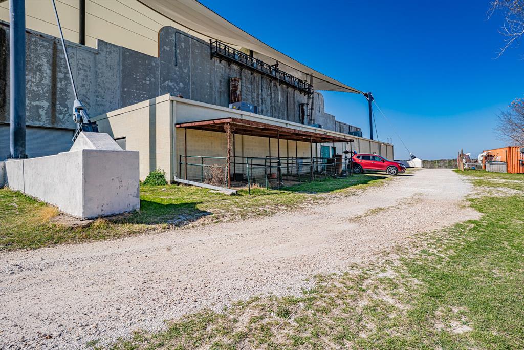 none - Commercial Sale