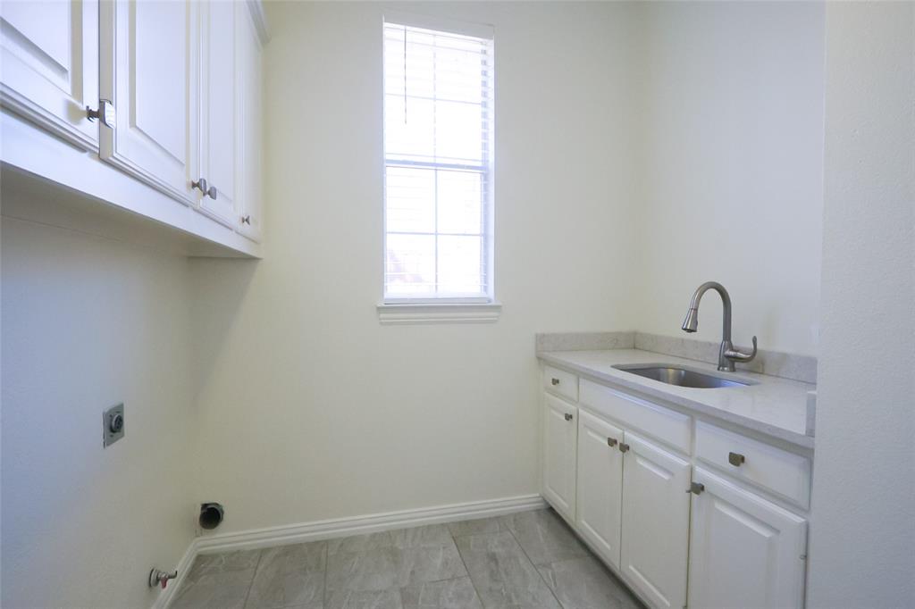 Oaktree Ph Two - Residential