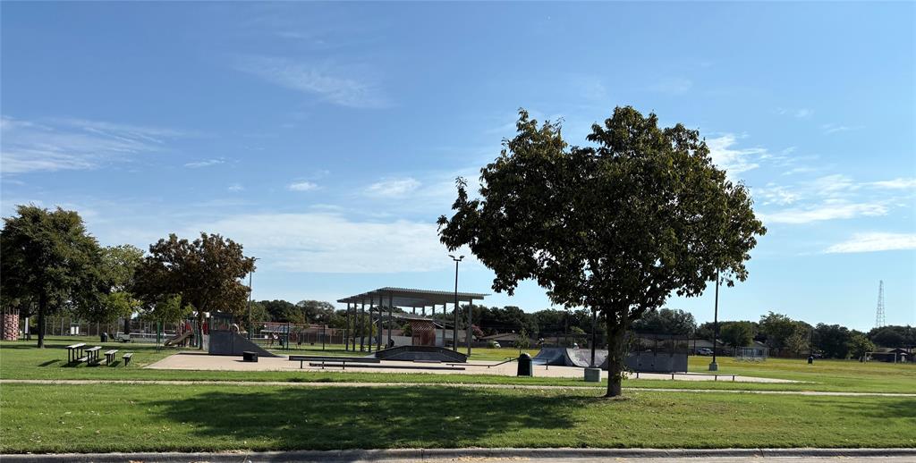 White Rock Village - Residential