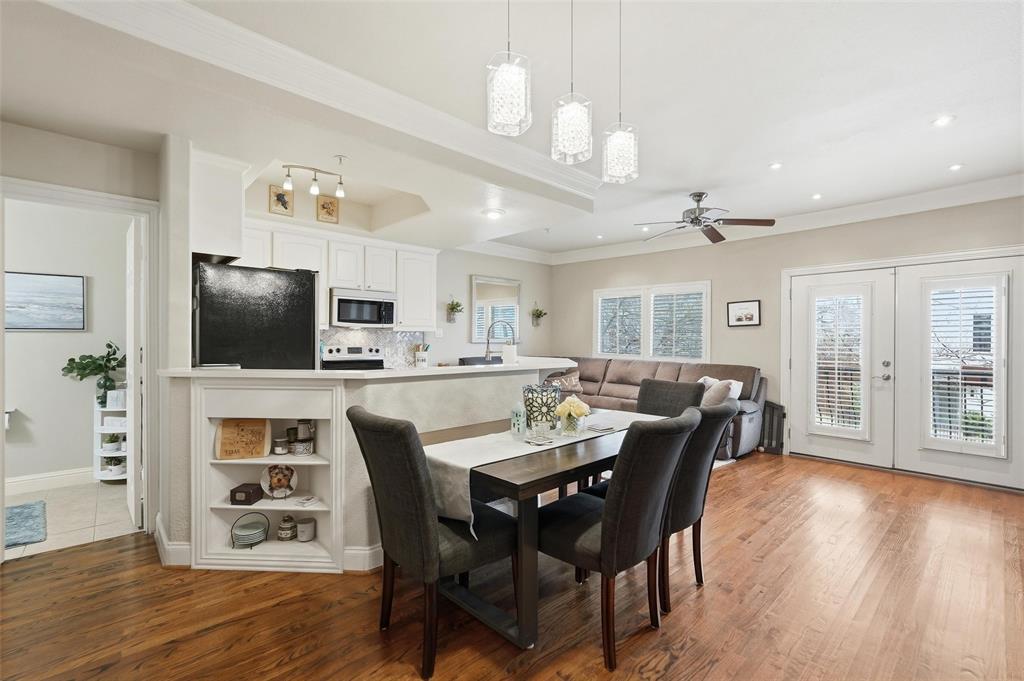 Versaille Condo - Residential