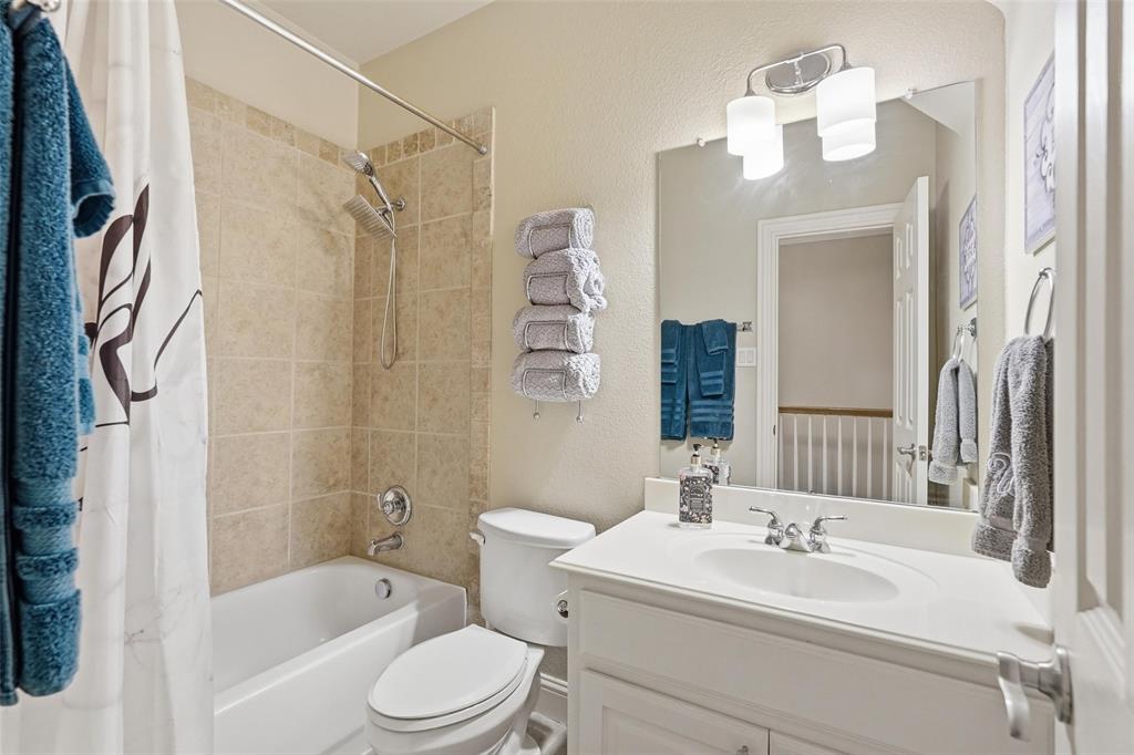 Versaille Condo - Residential