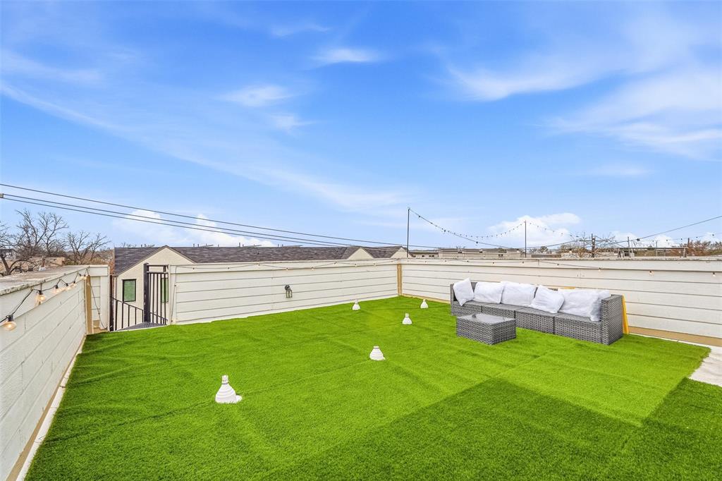 Versaille Condo - Residential