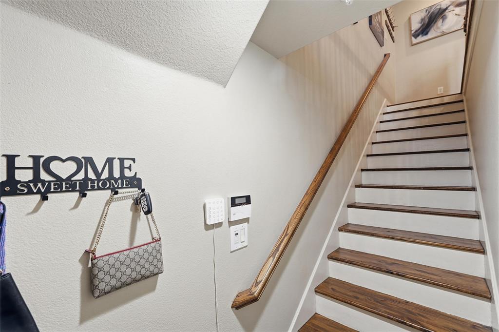 Versaille Condo - Residential