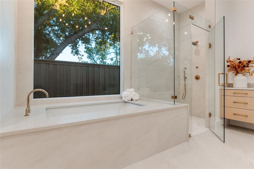 Royal North Estates - Residential