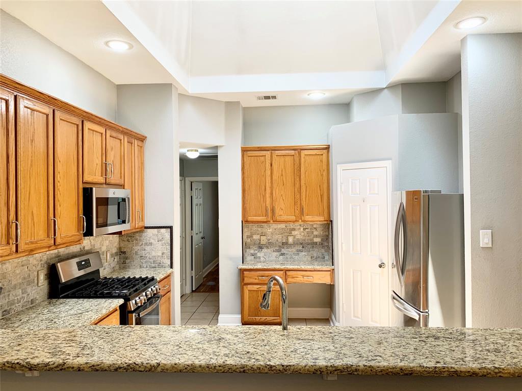 Cypress Point Estate Ph IV - Residential Lease