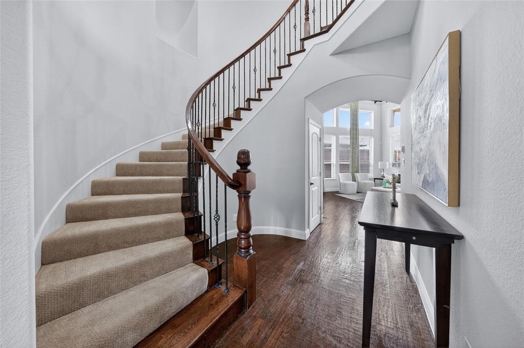 11158 Graceland Lane