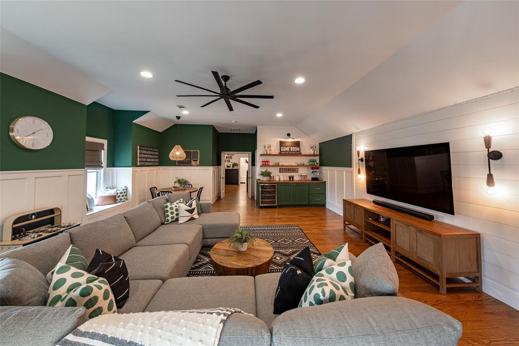 Midway Highlands - Residential