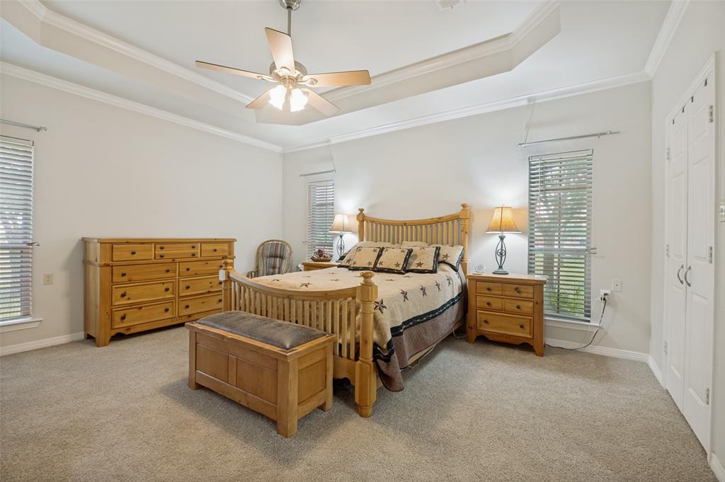 Country Place Apts Manor - Residential