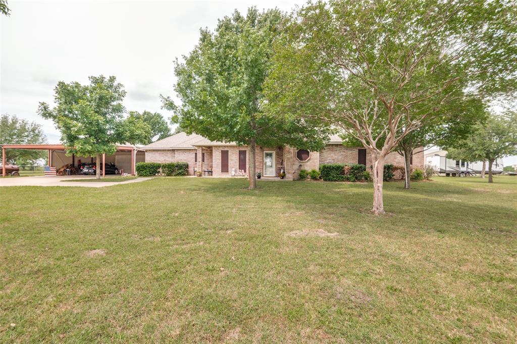 Country Place Apts Manor - Residential