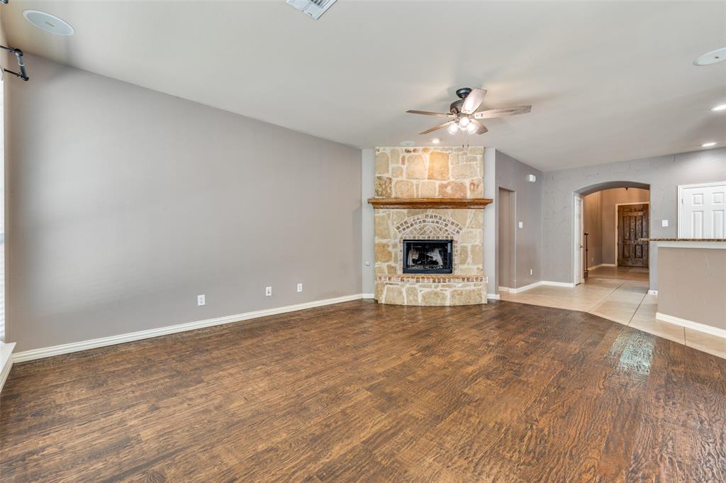 1110 Central Way