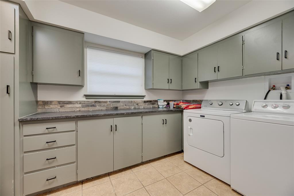 Midway Hills 04 7th Inst - Residential