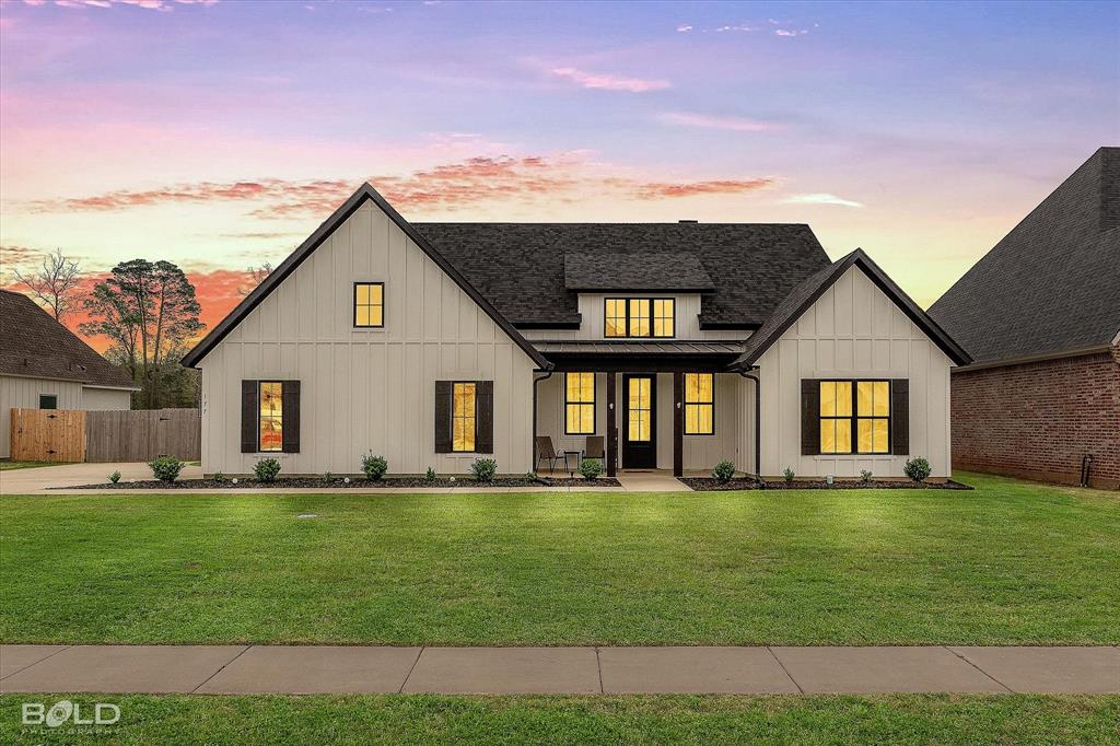 Pin Oak Landing - Residential