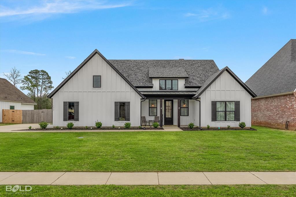 Pin Oak Landing - Residential