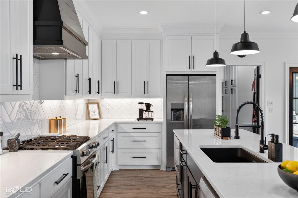 Pin Oak Landing - Residential