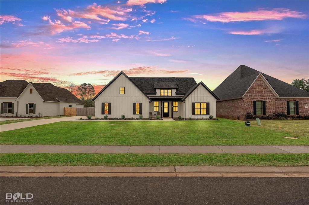 Pin Oak Landing - Residential