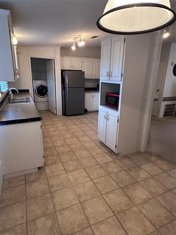 Howard - Residential