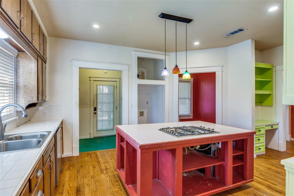 Chamberlain Arlington Heights 1st - Residential