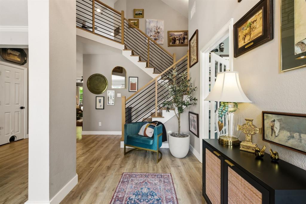 404 Fairway Bluff Drive