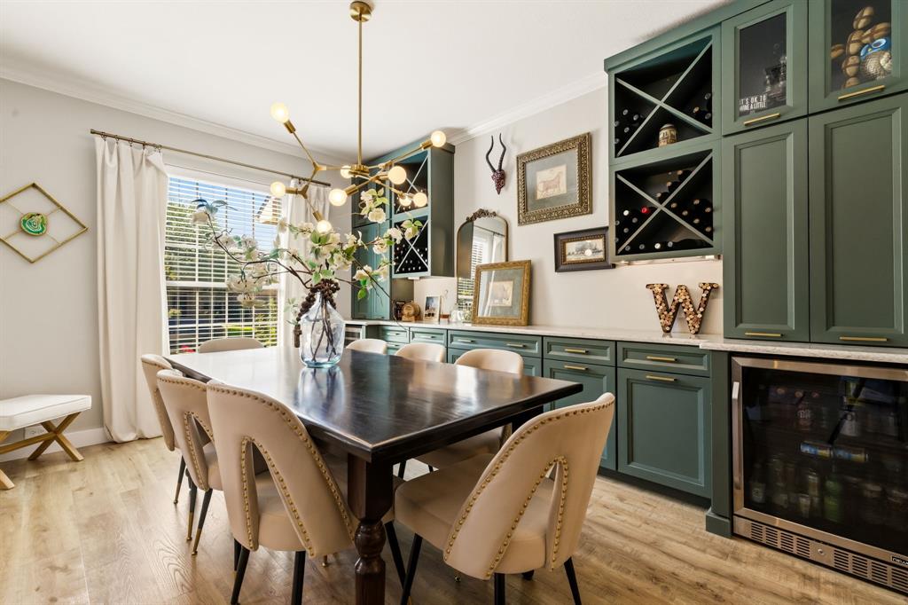 404 Fairway Bluff Drive