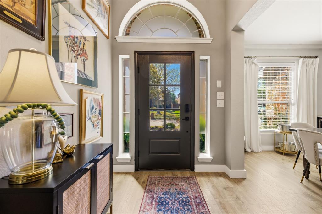 404 Fairway Bluff Drive