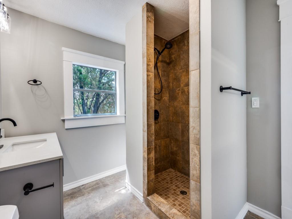 King Sub - Residential