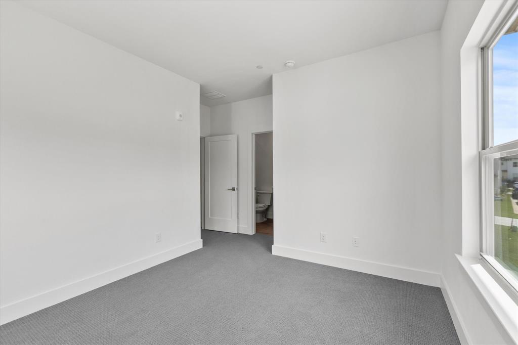 Lewisville Waters Edge II Condominium - Residential