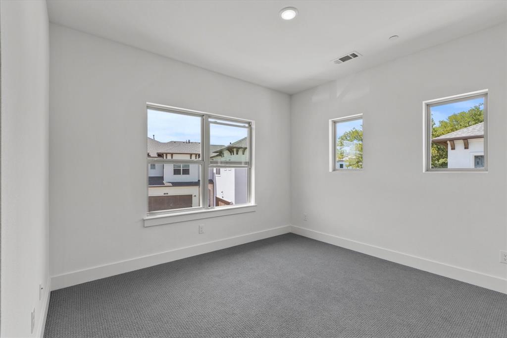 Lewisville Waters Edge II Condominium - Residential