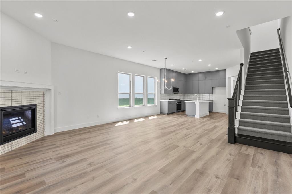 Lewisville Waters Edge II Condominium - Residential