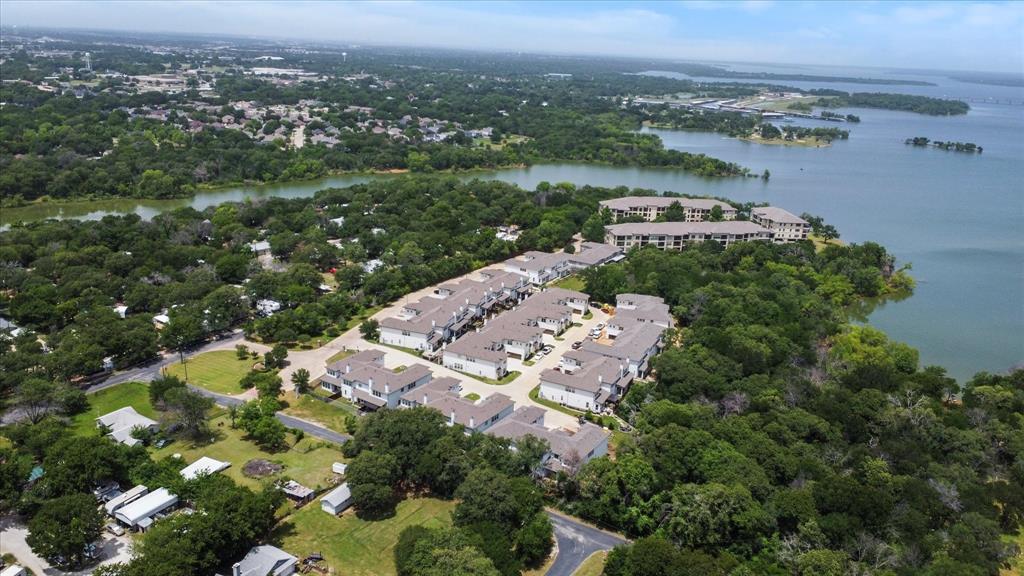 Lewisville Waters Edge II Condominium - Residential
