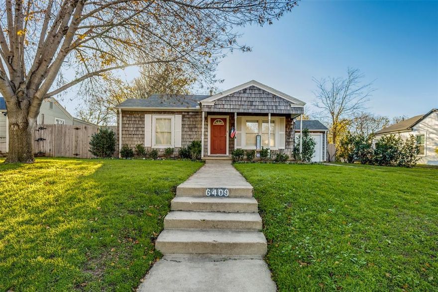 Nestled in the heart of the charming Ridglea North neighborhood, this adorable cottage is the perfect blend of comfort and convenience. Boasting beautiful hardwood floors, granite countertops, stainless appliances and a huge backyard for relaxing or entertaining. And with its prime location in one of Fort Worth's most desirable neighborhoods, you'll have easy access to all the shopping, dining, and service options that this great city has to offer. Don't miss your chance to make this wonderful cottage your new home!