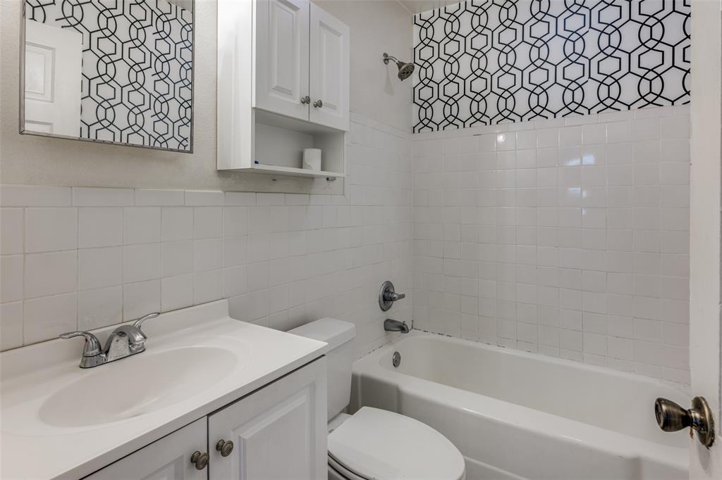 Ridglea North Add - Residential Lease