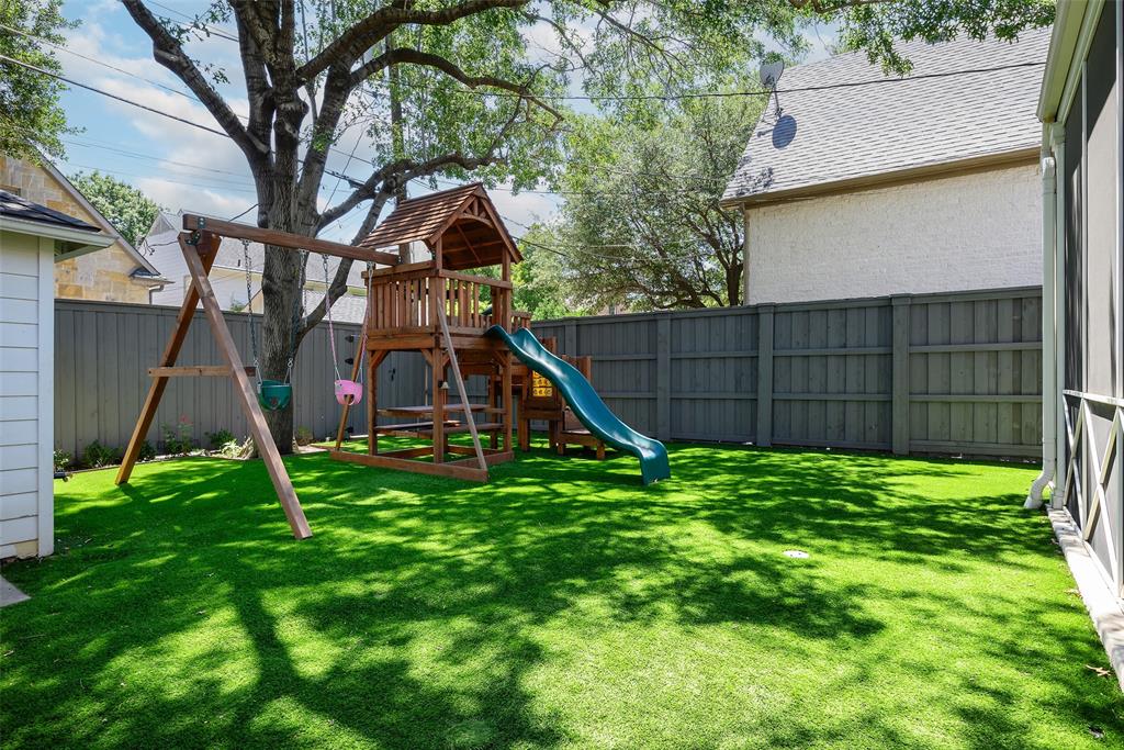 University Highlands - Residential