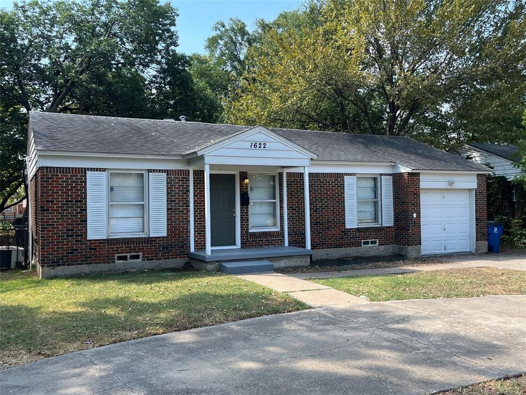 1622 Centerville Road