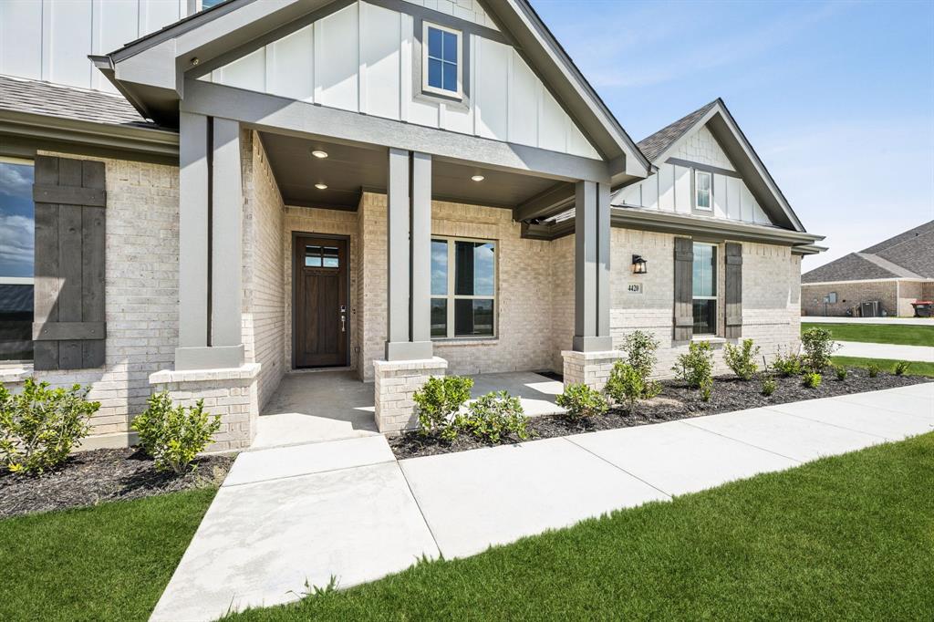 4420 Point Rider Road