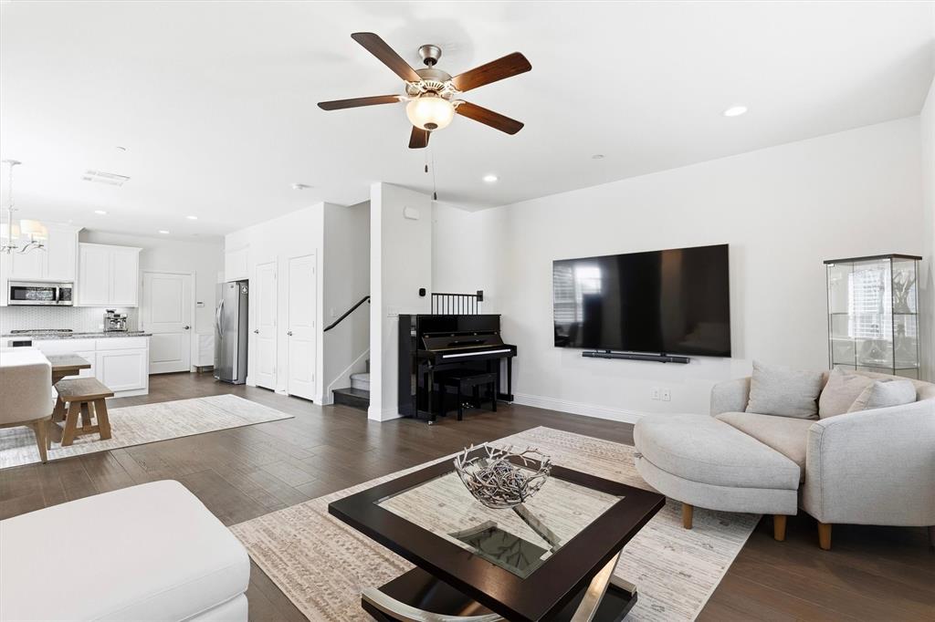 7428 Mitchell Drive