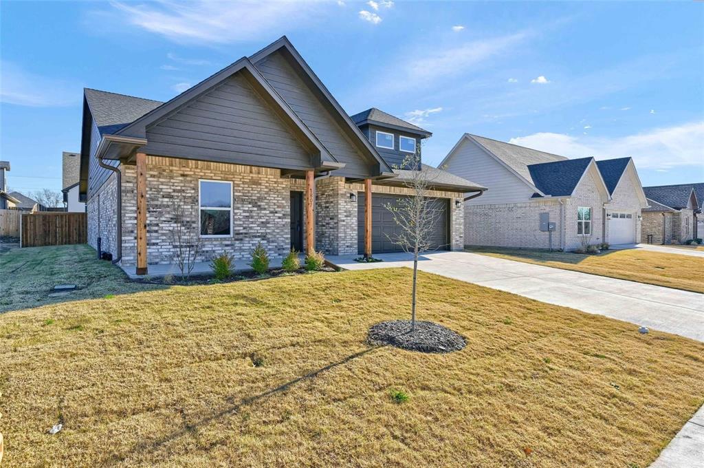 1807 Boxwood Drive
