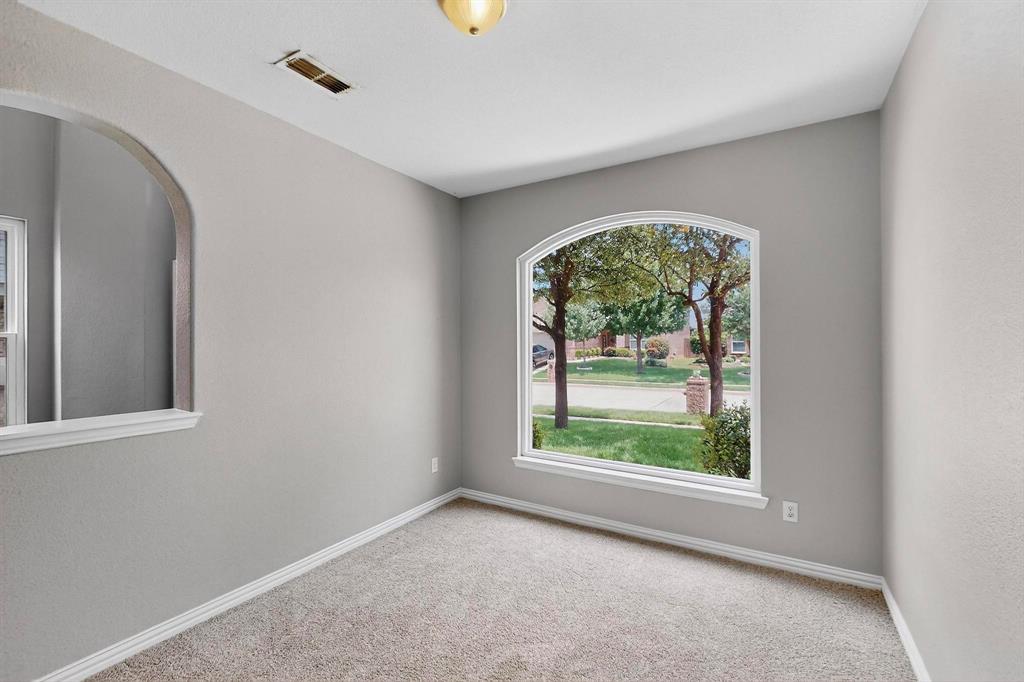 1116 Albany Drive