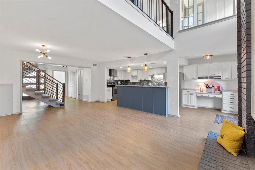 Grapevine, Texas 76051, United States, 3 Bedrooms Bedrooms, ,3 BathroomsBathrooms,Residential,Active,133690