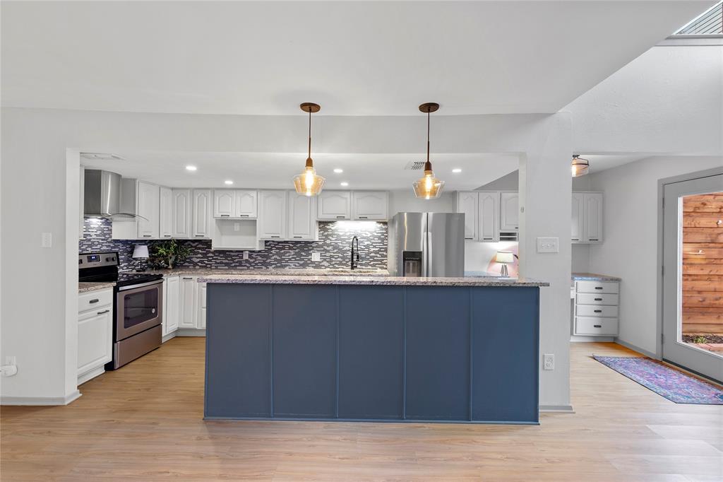 Grapevine, Texas 76051, United States, 3 Bedrooms Bedrooms, ,3 BathroomsBathrooms,Residential,Active,133690