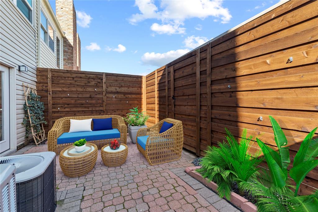 Grapevine, Texas 76051, United States, 3 Bedrooms Bedrooms, ,3 BathroomsBathrooms,Residential,Active,133690