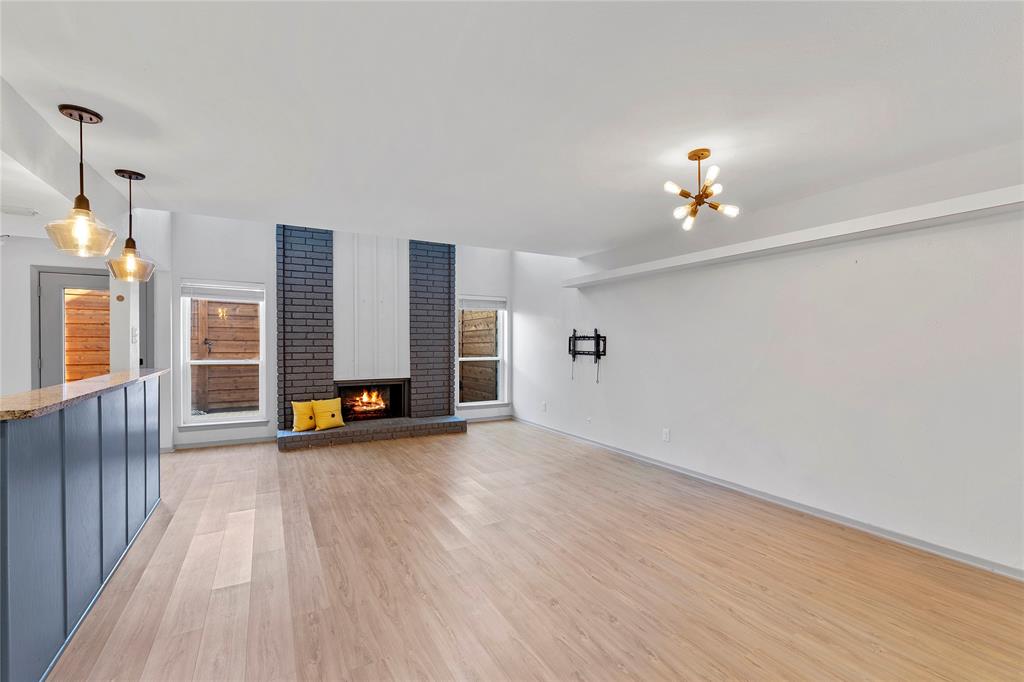 Grapevine, Texas 76051, United States, 3 Bedrooms Bedrooms, ,3 BathroomsBathrooms,Residential,Active,133690