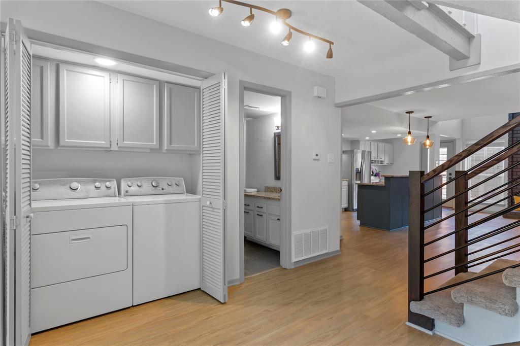 Grapevine, Texas 76051, United States, 3 Bedrooms Bedrooms, ,3 BathroomsBathrooms,Residential,Active,133690