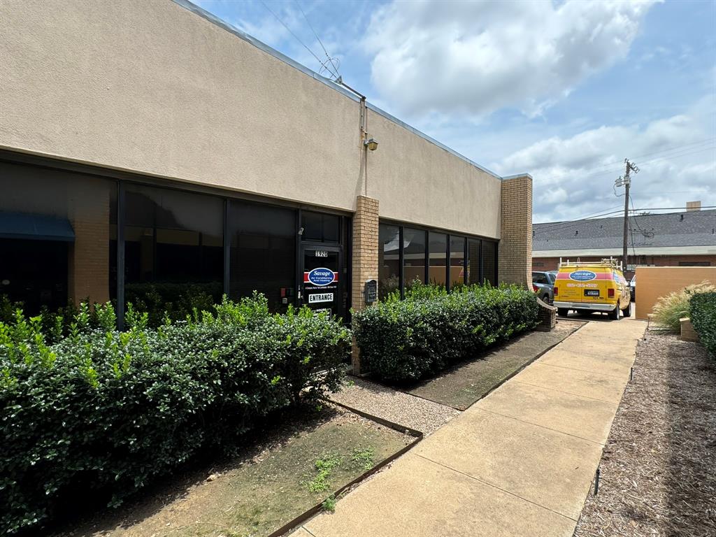 1920 K Avenue