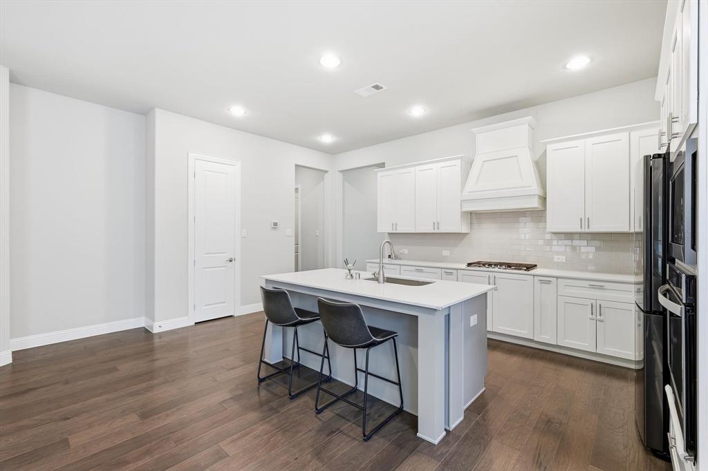 Hardin Village Ph 1 - Residential