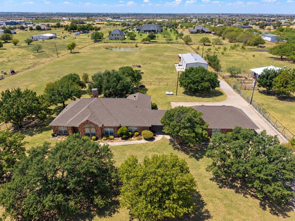 2214 White Lane