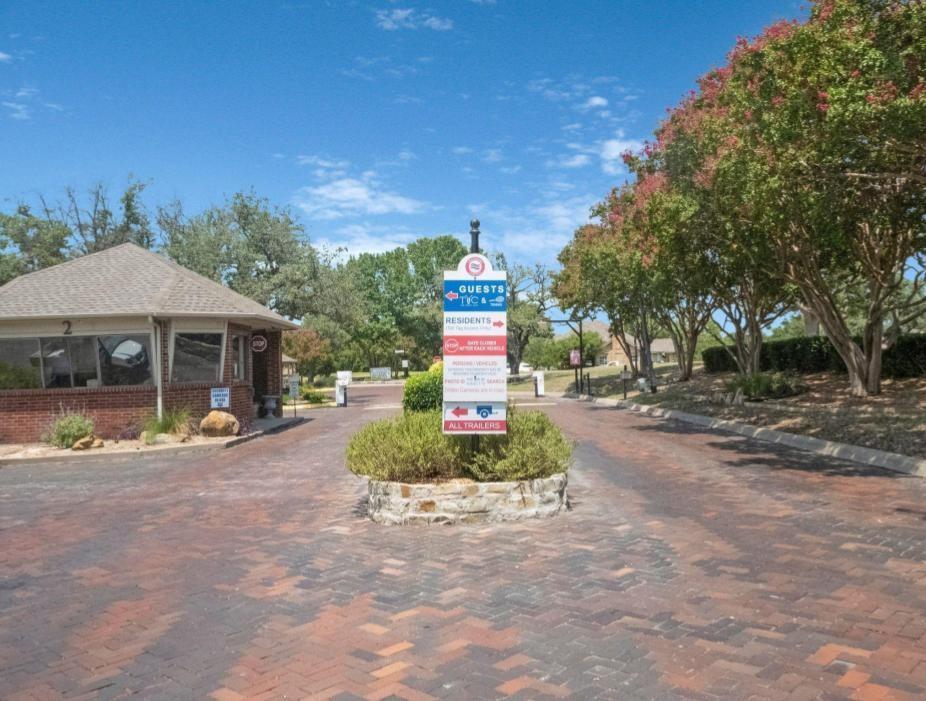 120 Sceptre Drive