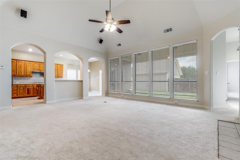 1806 E Branch Hollow Drive