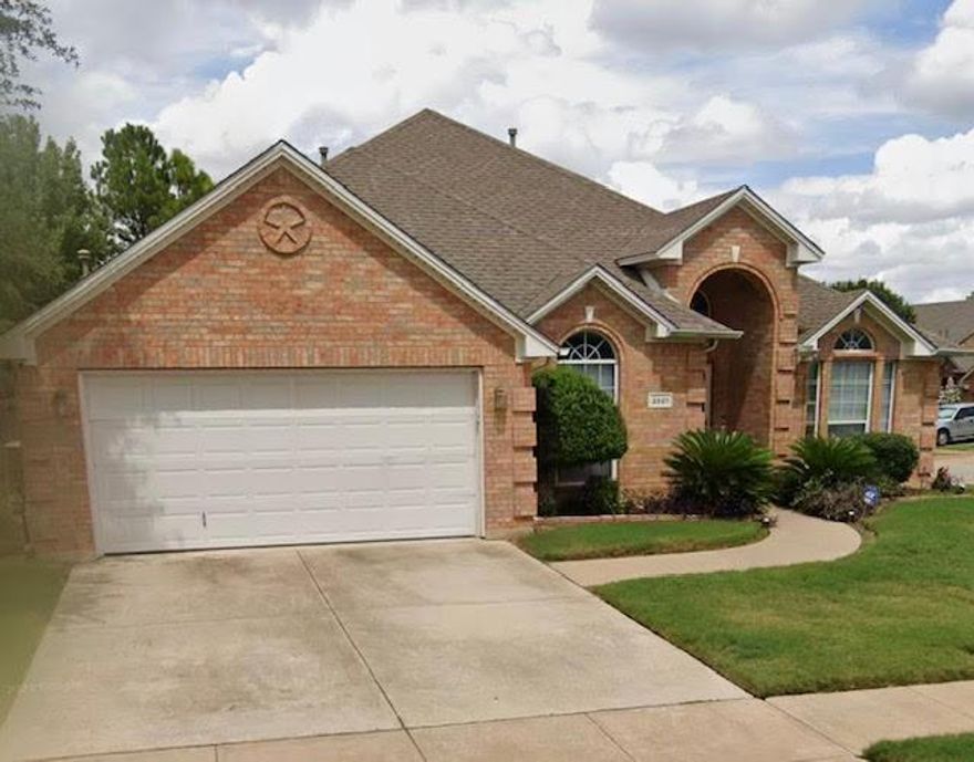 This wonderfully designed LaVernia plan home built by D.R. Horton Homes is a must see in the Fannin Farm West community. A beautiful home inside and out that features great views and site lines no matter where you are in the home gives it an amazing feel as you walk through out. It has 4 bedrooms, 3 full baths, dining room, living room, breakfast nook, spacious family room with fire place, game room upstairs that has a full bath, plenty of storage space and a covered patio. The 4th bedroom could also be used as a study. The home also features tile and wood flooring, custom paint and many other custom features. The layout and design of this home is something that will make this home very appealing to all so it will not be available for long so take a tour today. This is the home you have been waiting for to call your new home!!! You will also enjoy all of the communtiy ammenities that this home has to offer.