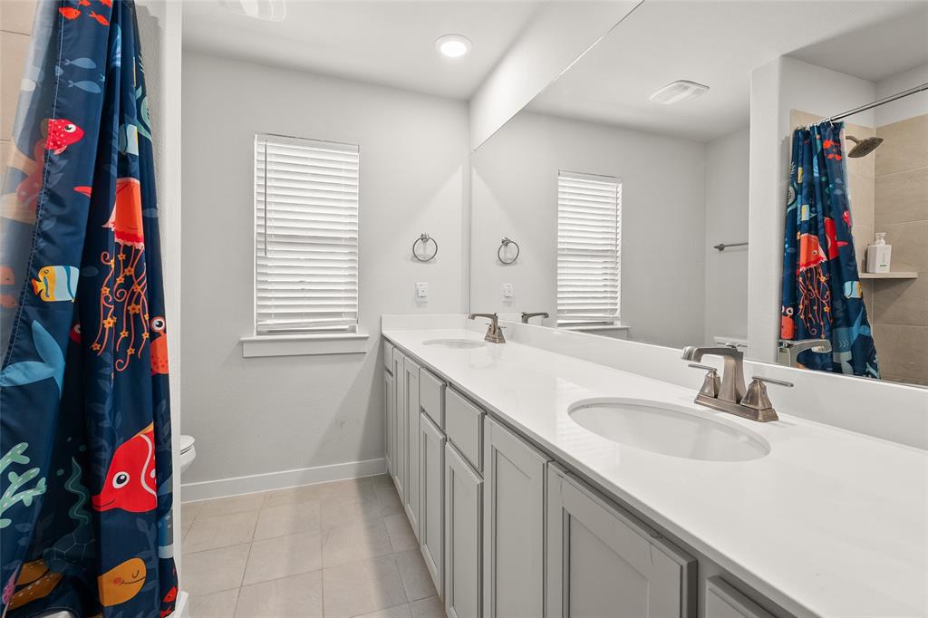 Inspiration Ph 8a - Residential Lease