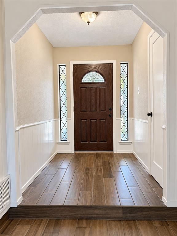 917 Clear View Drive